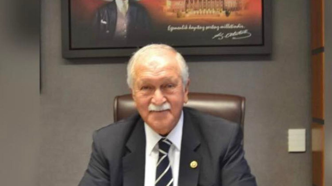 Bülent Bektaşoğlu: “Giresun’da CHP’yi Birinci Parti Yapmak Siyasi Görevimiz Olmalı”