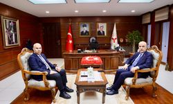 Eski Bakan Kirişçi, Vali Mustafa Koç’a Ziyarette Bulundu