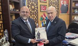 MHP İl Başkanı Akgün, Bahçeli’ye Giresun Teşkilatının Kongre Raporunu Sundu