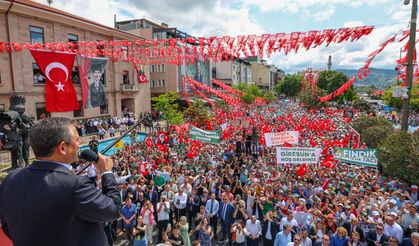 Özel Fındık Mitinginde: Emeğe Nankörlüktür, İhanet Fiyatıdır