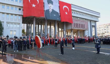 T.C’in Kurucusu Gazi Mustafa Kemal Atatürk’ü Andık