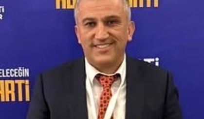 Özcan Özdemir Ak Parti Sarıyer İlçe Yönetimine Seçildi