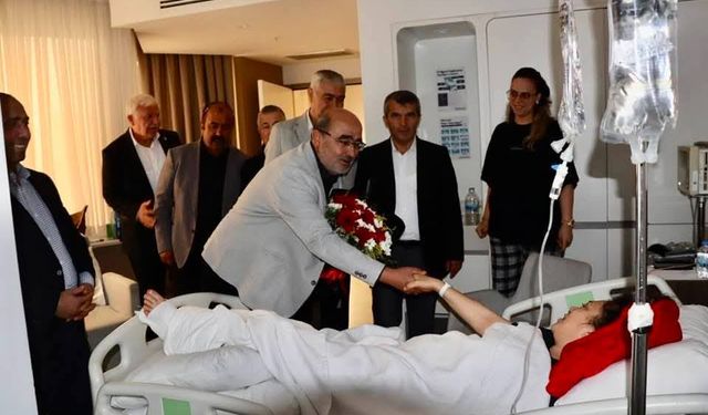 Suna Özbayram Talihsiz Bir Kaza Geçirdi