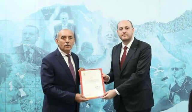 Abdullah Önal, AK Parti Dereli İlçe Başkanı Olarak Atandı