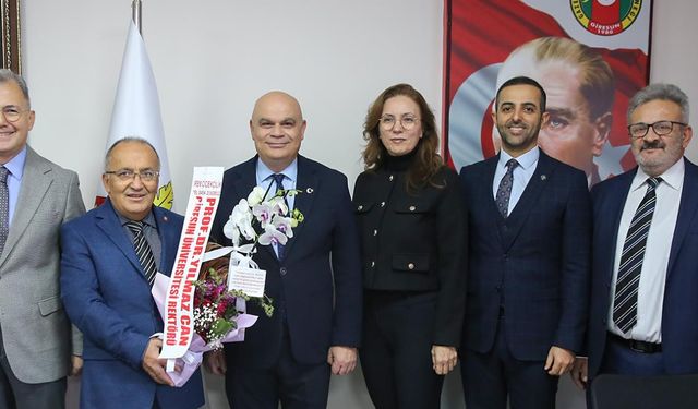 GRÜ Heyetinden "10 Ocak Çalışan Gazeteciler Günü" Dolayısıyla Gazeteciler Cemiyeti'ne Ziyaret...