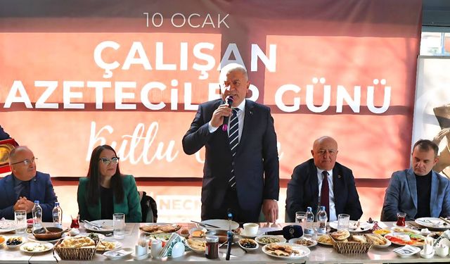 Bulancak Belediye Başkanı Sıbıç: Gazeteciler Köprü Görevi Yapıyor