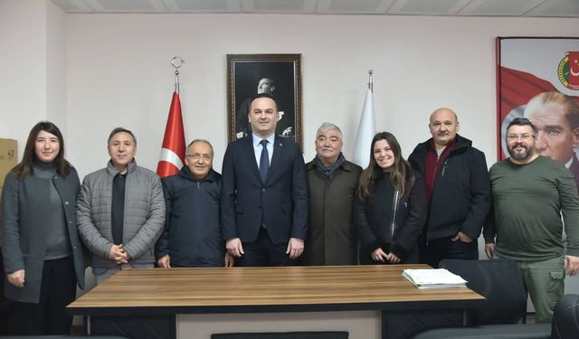 Görele Belediye Başkan Hasbi Dede Gazeteciler Derneği’ni Ziyaret Etti