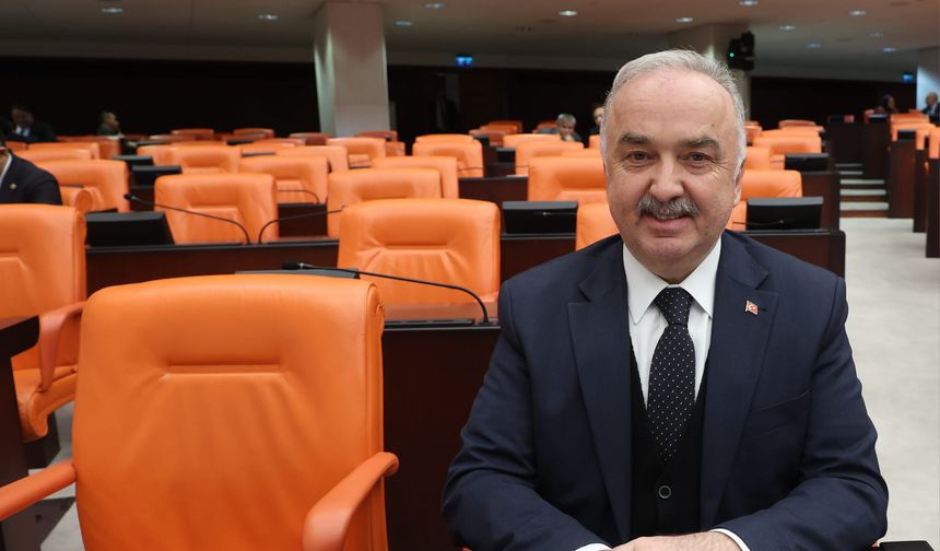 Milletvekili Temür’den Futbol Sahası, Yarı Olimpik Yüzme Havuzu Müjdesi