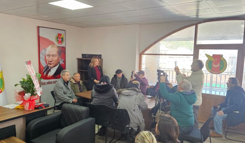 Milletvekili Elvan Işık Gezmiş Gazetecileri Ziyaret Etti: Giresun Sahipsiz Bir Memleket