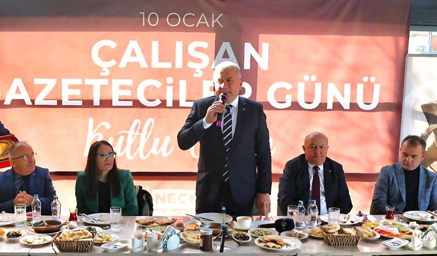 Bulancak Belediye Başkanı Sıbıç: Gazeteciler Köprü Görevi Yapıyor