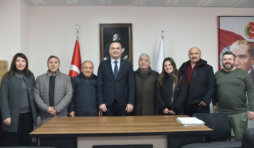 Görele Belediye Başkan Hasbi Dede Gazeteciler Derneği’ni Ziyaret Etti