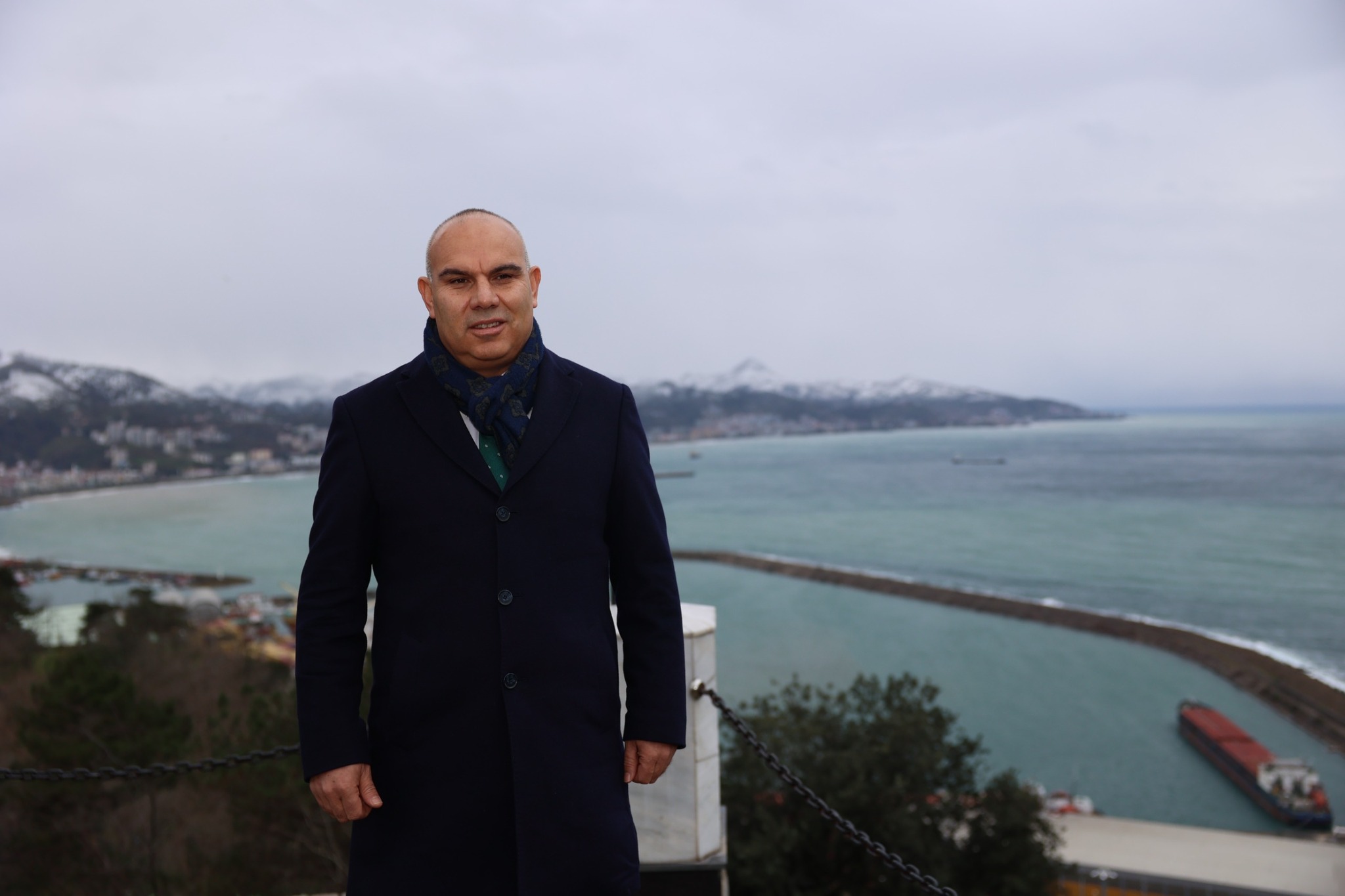 617148944 122098393557226711 833655725703700730 N