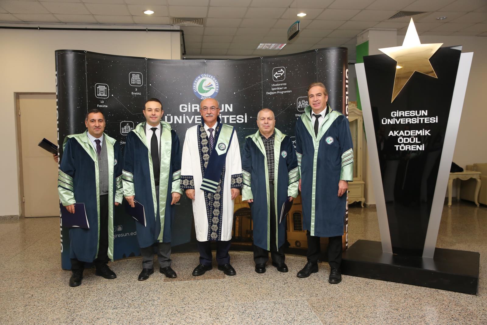 Ödül Üniversite 02