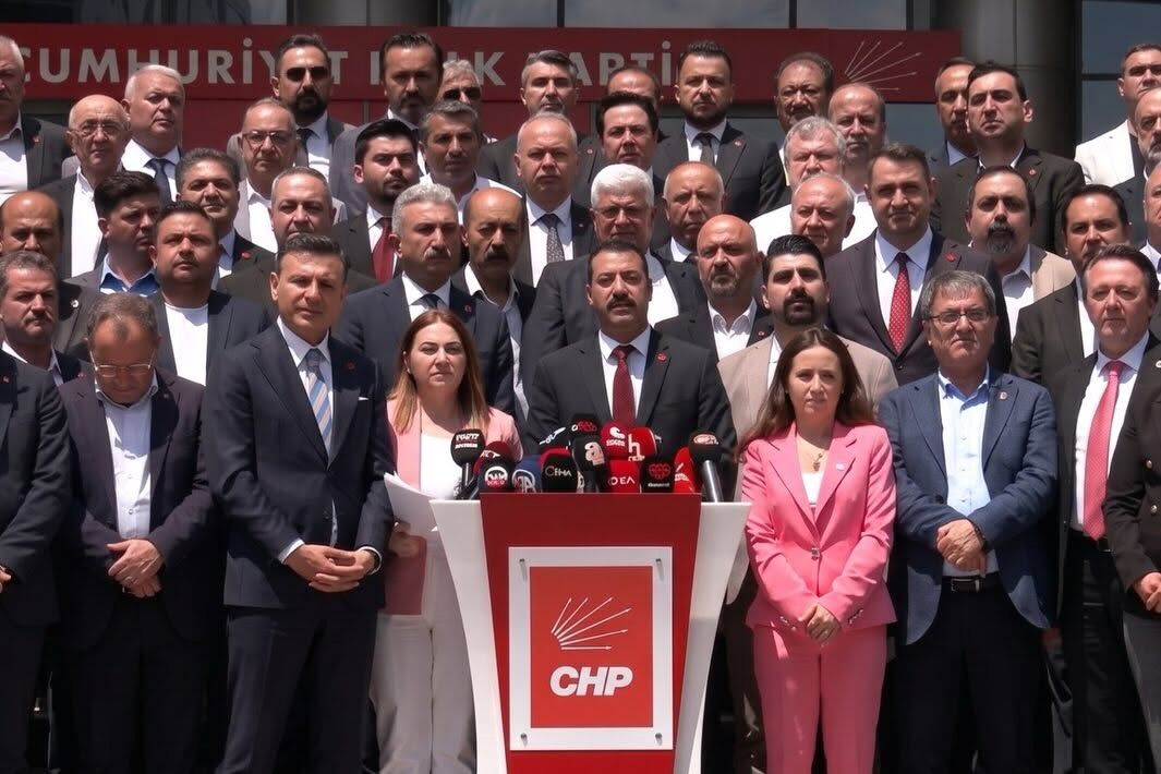 C H P..