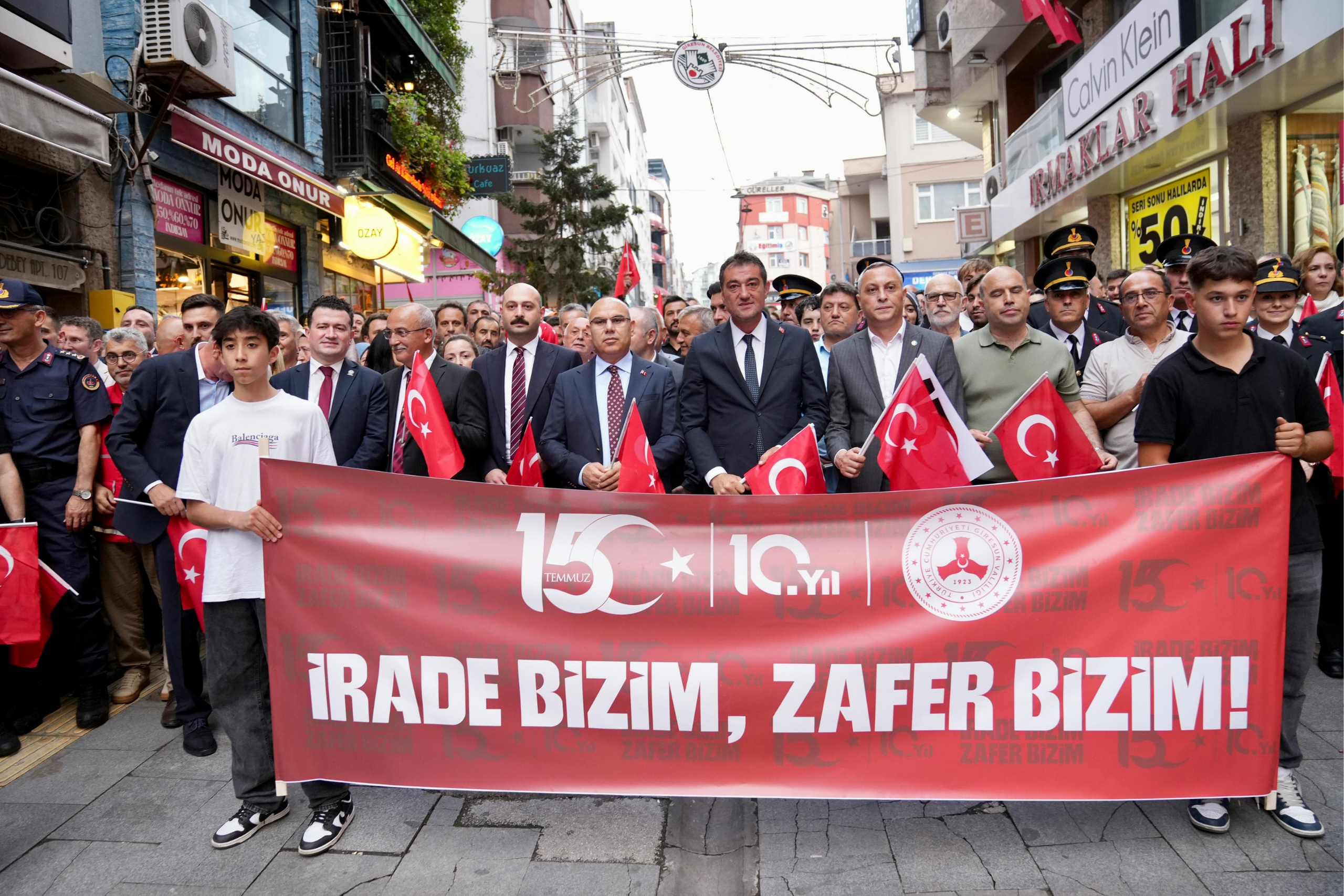 Onbeş Temmuz 02